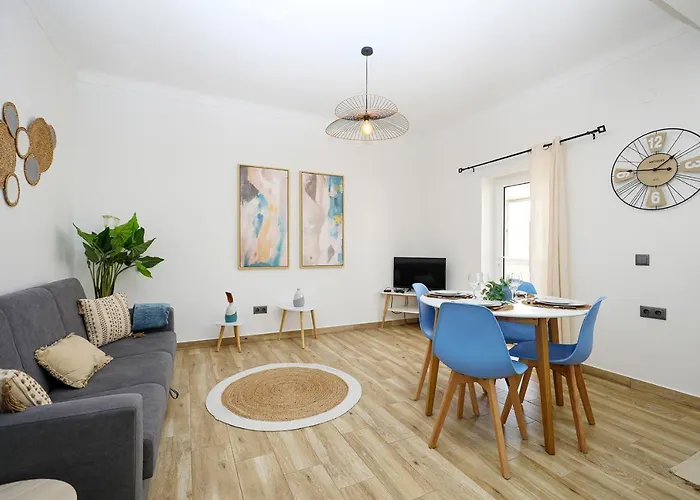 A42 - Trindade Apartment in Lagos